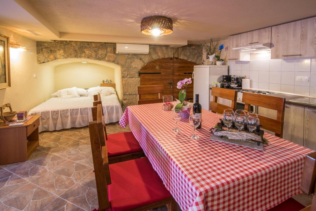 Apartment Samanic Malinska Εξωτερικό φωτογραφία